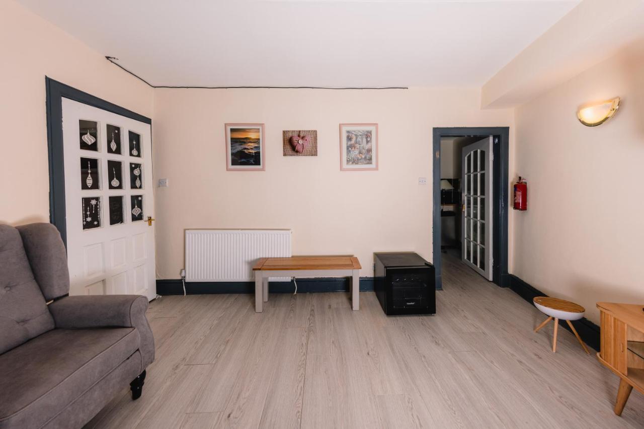 Old Town Central Apartments By The Meadows Edinburgh Ngoại thất bức ảnh