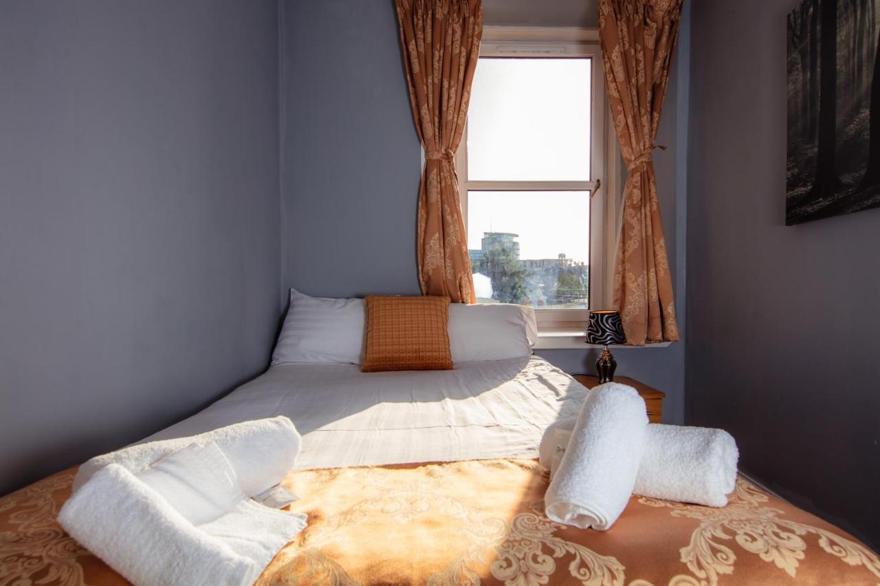 Old Town Central Apartments By The Meadows Edinburgh Ngoại thất bức ảnh